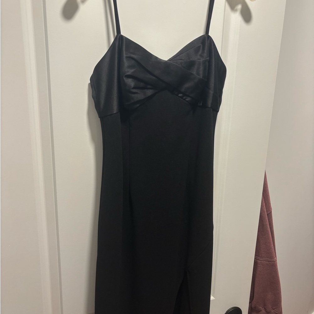 Chic Strapless Black Dress